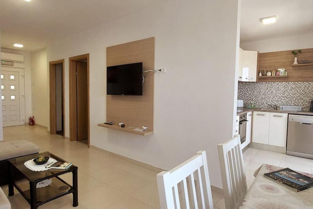 Apartman Infinity, Free Parking Дубровник Екстериор снимка