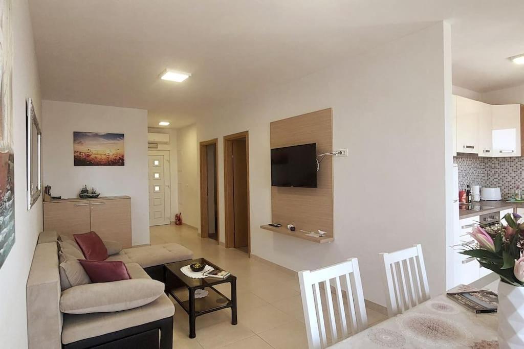 Apartman Infinity, Free Parking Дубровник Екстериор снимка
