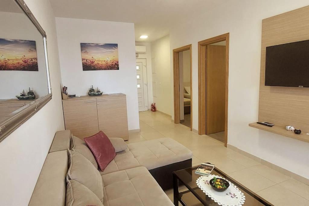 Apartman Infinity, Free Parking Дубровник Екстериор снимка
