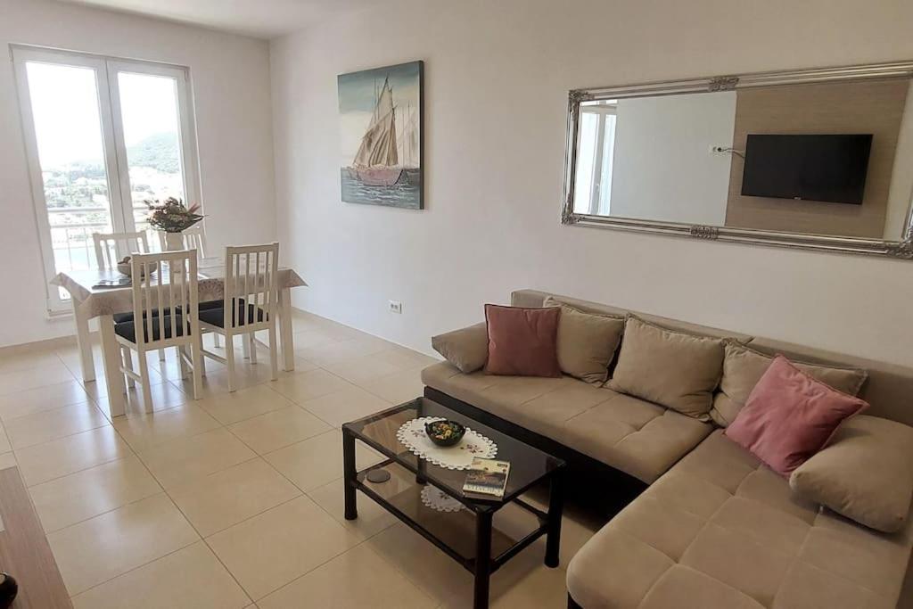 Apartman Infinity, Free Parking Дубровник Екстериор снимка